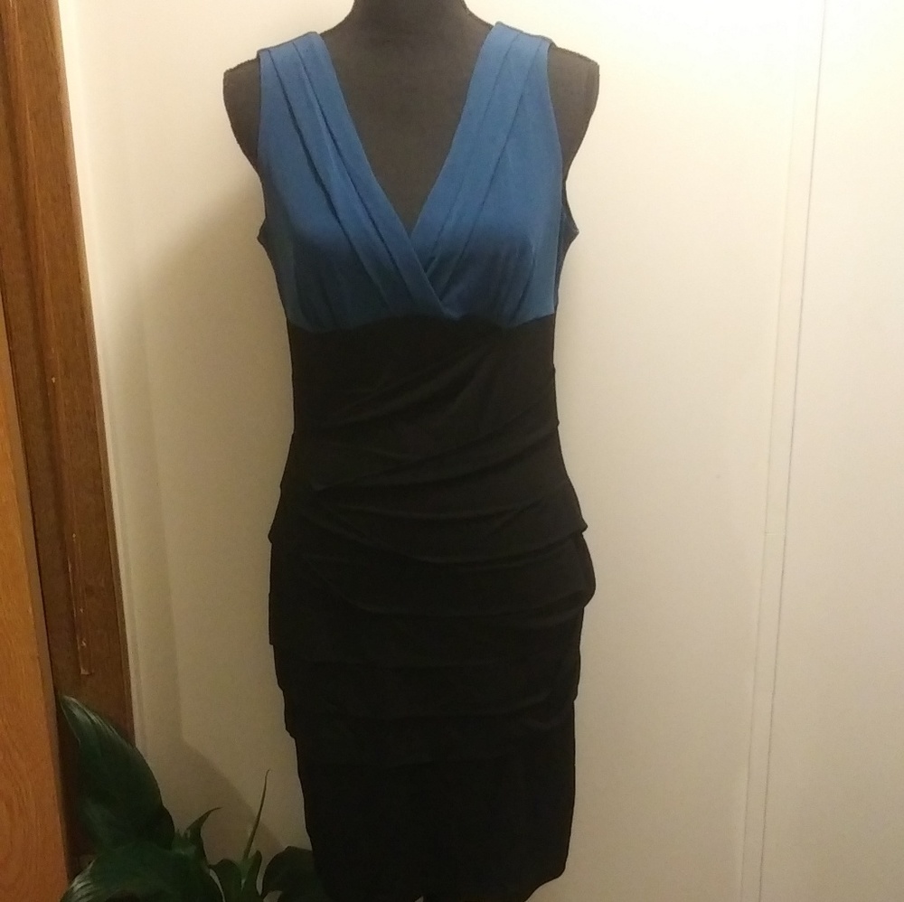 Enfocus Studio body con dress